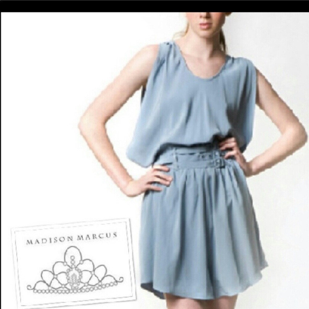 Beautiful Madison Marcus Romper Size m